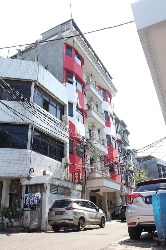 Capital O 297 45 Residence Yakarta Exterior foto